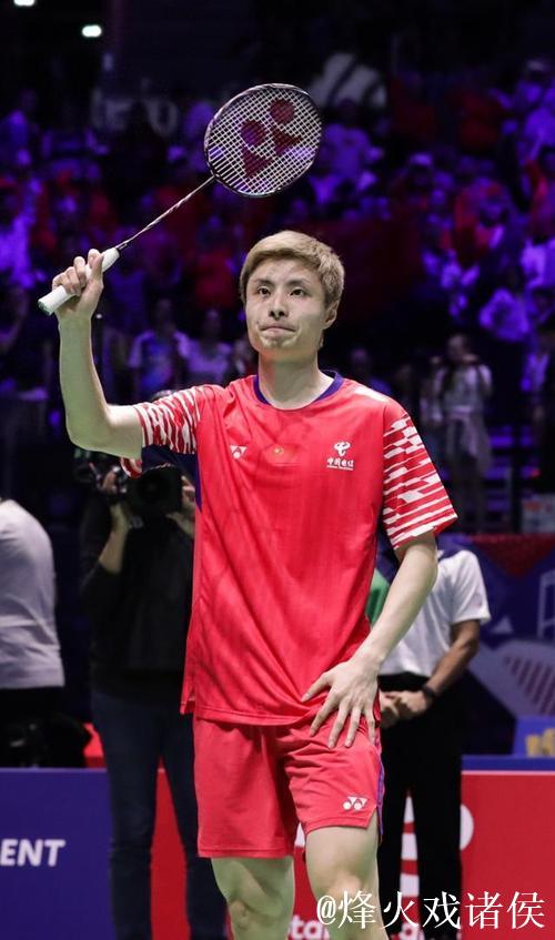 石宇奇2-1力克小波波夫 挺进世锦赛男单八强 石宇奇2-1力克小波波夫 挺进世锦赛男单八强